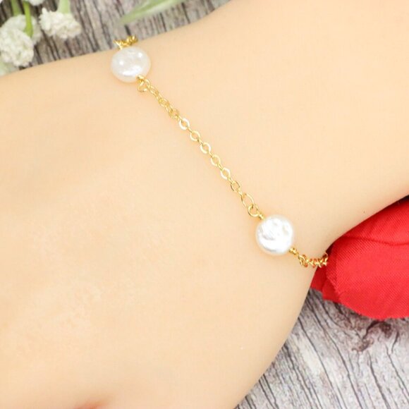 "Trendy Handmade Bracelet – A Stylish Gift for Women & Girls, MAR091749 - Picture 1 of 10